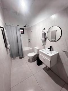 Casa con piscina y quincho - 6