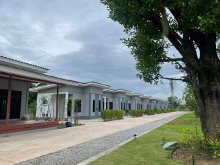 กลางนา รีสอร์ท - Klaeng - 3