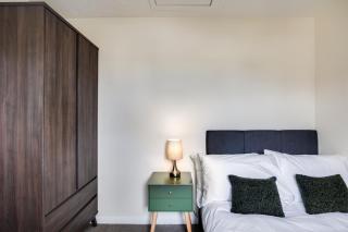Winslow House - Walking Distance to the High Street - Driveway Parking, Fast WiFi, Smart TV and Self-Check-In by Yoko Property - Buckingham - 4