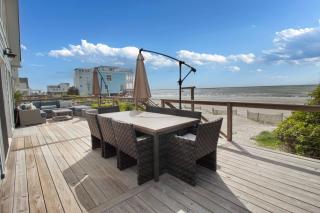 Oceanfront Nest Up - Folly Beach - 9
