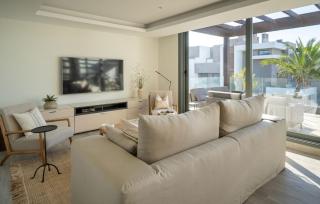 Stylish Boutique 2-Bedroom Penthouse Near Estepona - 9