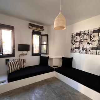 Pegasus & Perseas Serifos Houses - 0