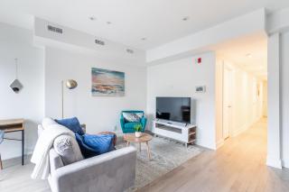 Stylish 3BR Condo near High Park Trails - Toronto - 6