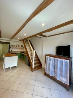 Maison de caractère rénovée avec terrain de pétanque - Saint-Cirgues-de-Jordanne - 2