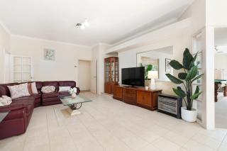 Winthrop Mansion - 5 Bed, 3 Bath, Pool Table, Bbq - Perth - 7