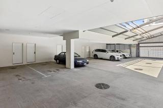 Urban Elegance 3bdrm CATBus PerthCBD,WACA,Optus - 2