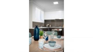 Bright Trendy 3br Apt - Walk To River & Shops - 1