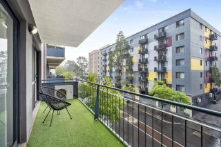 East Perth Family Zen Catbus, Cbd,elizabethquay - Perth - 7