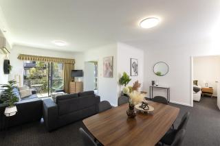 Spacious 2 Bedroom Pool & Gym Perthcbd,optus,waca - Perth - 8