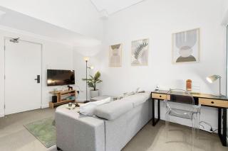 Chic City Living Retreat - 1 Bdrm In Perth's Heart - Perth - 8