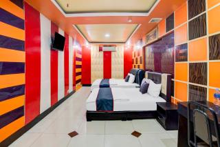 Dancenter S Hotel - 1