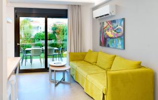 Diamond A1 Luxury Inn - Iraklitsa - 6