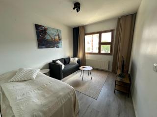 Cozy apartment near the city center with parking - 0