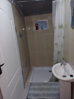 Neat Haven Self Catering - Grahamstown - 7