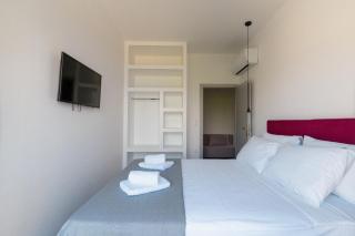 Ollenia's Harmony Luxury Apartments - Derveni - 9