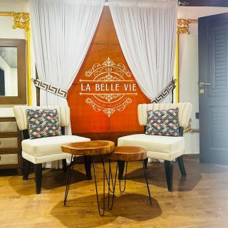 La Belle Vie - Murree - 1