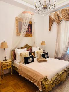 Conacul Coroanei Luxury Boutique Hotel - 4