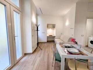 Como Borghi Two-room apartment near old town with AC - 5