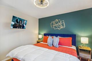 Kings, 75" TV & Backyard Fun - NearWesley - 9