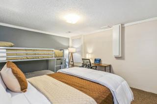 Kings, 75" TV & Backyard Fun - NearWesley - 3