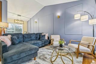 Kings, 75" TV & Backyard Fun - NearWesley - 0