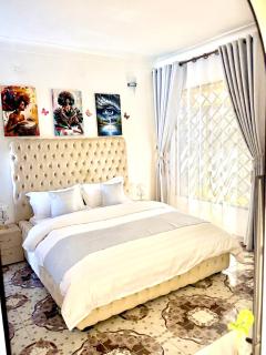 Raha Luxe Stays 2 - Entebbe - 1