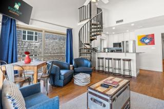 Oceanfront Charm at Coral Reef 49 3BR w/ Balcony, Pool, & Free Beach Service! - Destin - 3
