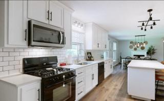 3-BR Modern Ranch Retreat on half acre - Murray - 7