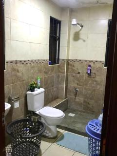 Conveniently & centrally located modern secured studio apartment - Nairobi - 4