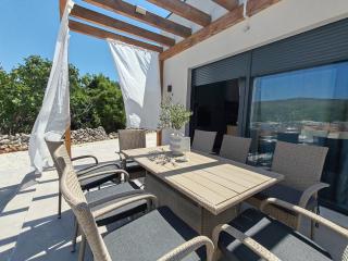 OliveGO NEW VILA ROGOZNICA - - 1