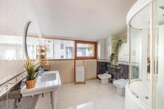 Duomo Milan-Attic with terrace-Netflix and WIFI - Milan - 1