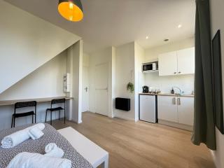 Studio L'émeraude NEW Cozy - Gare Parilly - 5