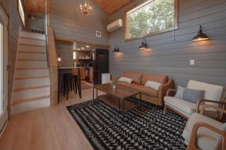 The Lavender Loft - 6