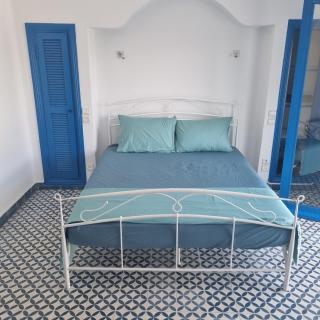 Private villa with pool - 8