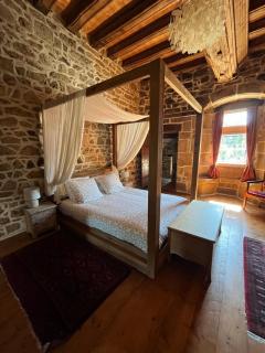 Manoir de Fornebello 16e siècle - Chambres d'Hôtes de prestige avec piscine - - 8
