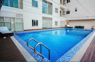 Luxury apartment with Pool Gym amenities By The Urban B&B - Lahore - 2