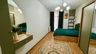 Batumi cozy apartment near beach - 9