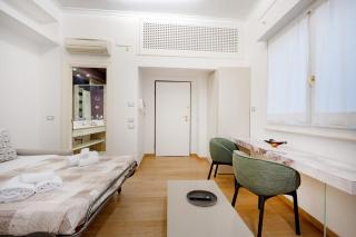 Mercantile 76 - Bari - 1