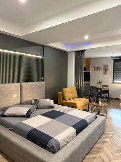 21 Dream Apartments - Tirana - 5