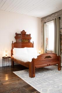 Bischoff Inn - Former 1870 Furniture Factory Now 5 Room Boutique Hotel - - 9