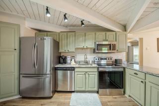 Treehouse on Beech - Beech Mountain - 5