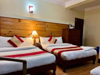 Mount Everest Hotel & Resort Nagarkot - 4