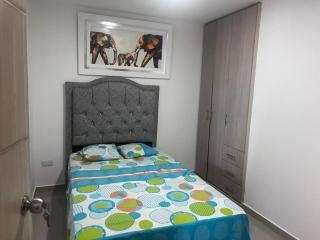 Hermoso Apartamento en Junin A dos cuadras del centro comercial de la cuesta - - 6