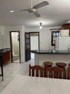 AP27 com 2 Suítes a Poucos Passos da Praia de Taperapuã - Porto Seguro - 7