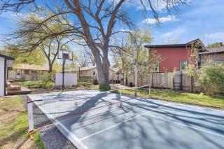 Luxury 3 House Compound with Jacuzzi and Pickleball - Austin - 2