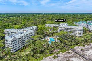 Oceanfront Villa, Walk to Beach, Bikes, Coastal - 2