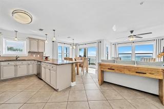 Coastal Cool Corner Beachfront Condo w/ 2 King Beds & Sunrise Views! - Destin - 7