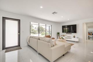 3 Mi to Sand and Surf Delray Beach Home with Patio! - 2