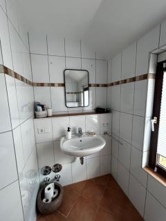 Zentral gelegen & sehr gut angebunden - Ihre gemütliche Ferienwohnung in Mülheim-Speldorf - Mülheim an der Ruhr - 5