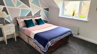 Ensuite Private Luxury Space - Broughton - 9